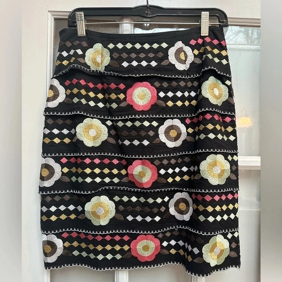 Etcetera | Black Tiered Embroidered Floral Pencil  Skirt Women’s Size 4 - Picture 11 of 11